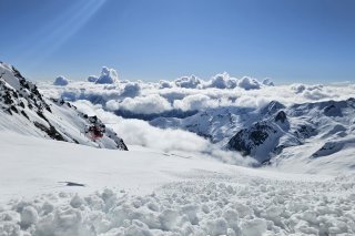 L'avalanche s'est déclenchée à une altitude de 3'700 mètres d'altitude.
